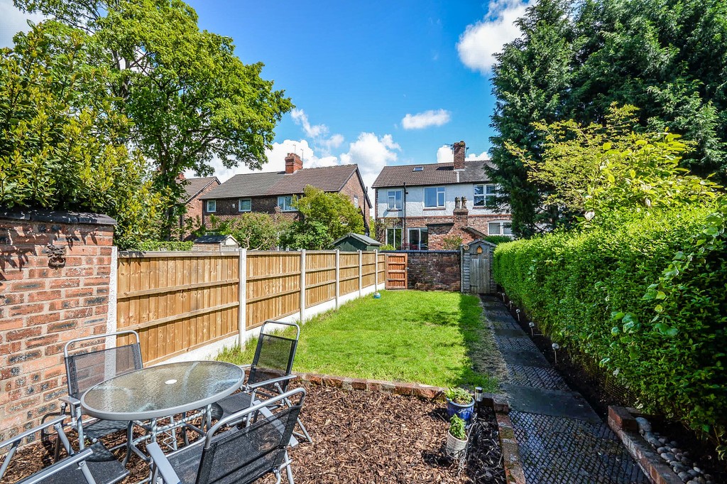 Ashton Avenue, Altrincham Jameson and Partners Ltd Estate Agents