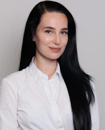 Lauren Chapman (1) compressed