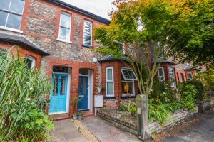 Beech Road, Hale, WA15