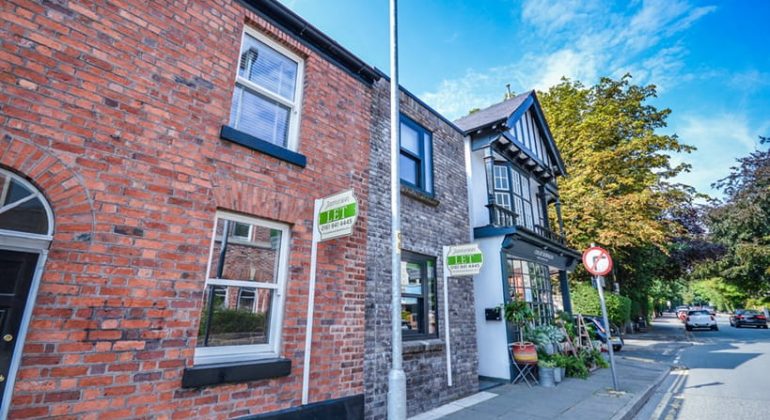 Image showing properties with a Jameson and Partners estate agent LET sign outside